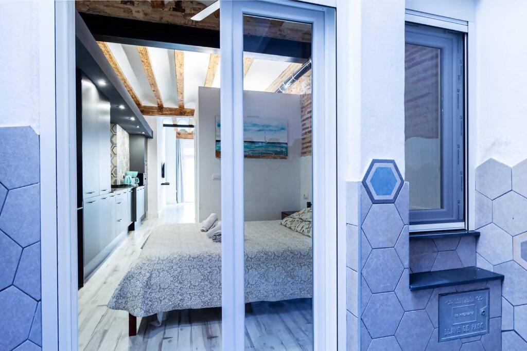 ולנסיה Chic Estudio Privado Al Lado De La Playa מראה חיצוני תמונה